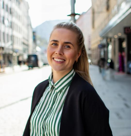 Anne Midttveit