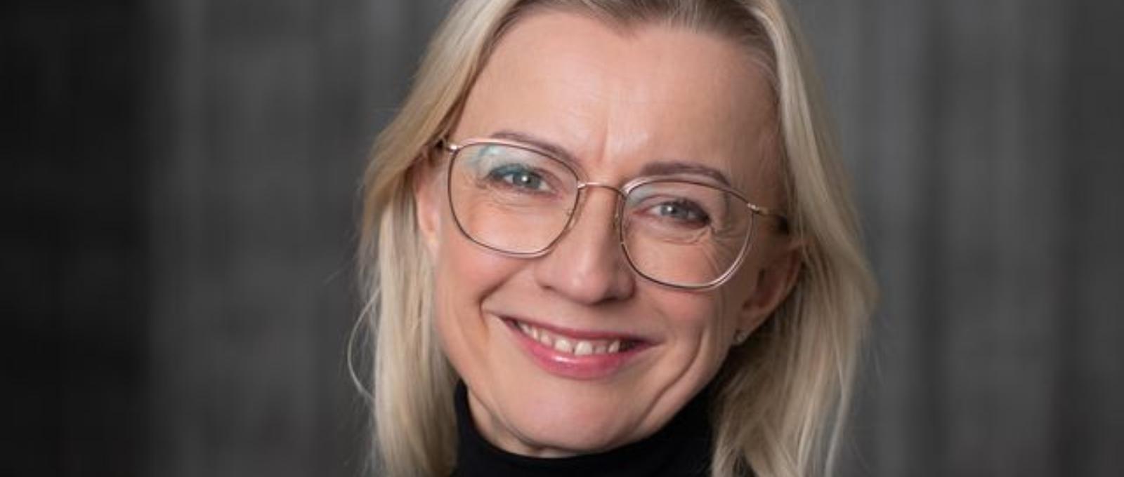 «Relasjoner som bygger bro mellom kunst og næringsliv»