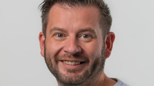 Lederen som trives best tett på kundene